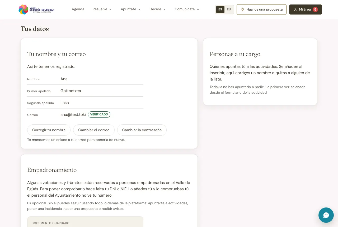 Mi área del portal, en Ajustes.