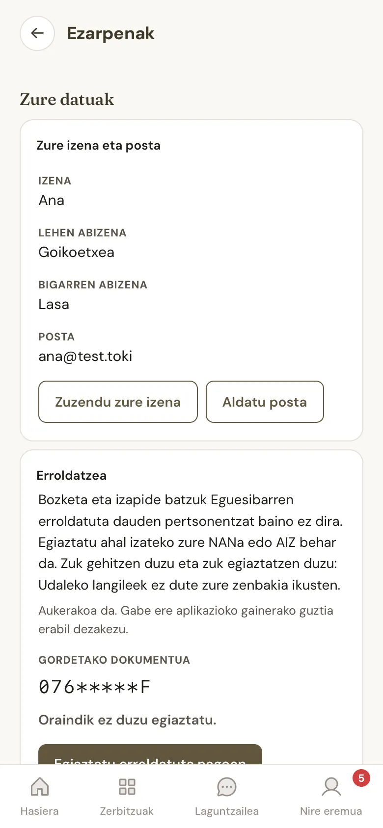 Aplikazioaren ezarpenak, Zure izena eta posta atalean.